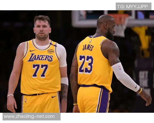 2003年奇才与湖人对决回顾：历史交锋与传奇球员的巅峰对抗