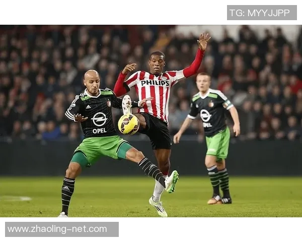 埃因霍温青年队迎战砍布尔队全力争胜展现青春风采