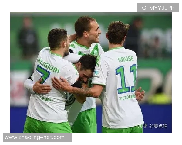 哈雷斯彻迎战狼堡争夺关键三分双方全力以赴力争胜利 哈雷斯彻迎战狼堡争夺关键三分双方全力以赴力争胜利